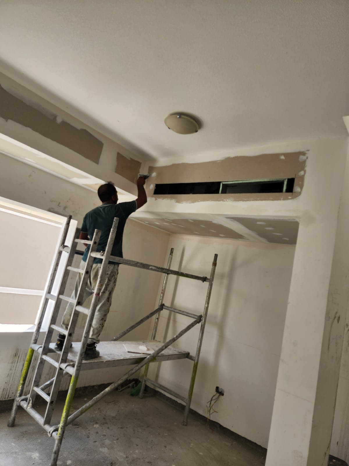 High-Reach & Professional Equipment